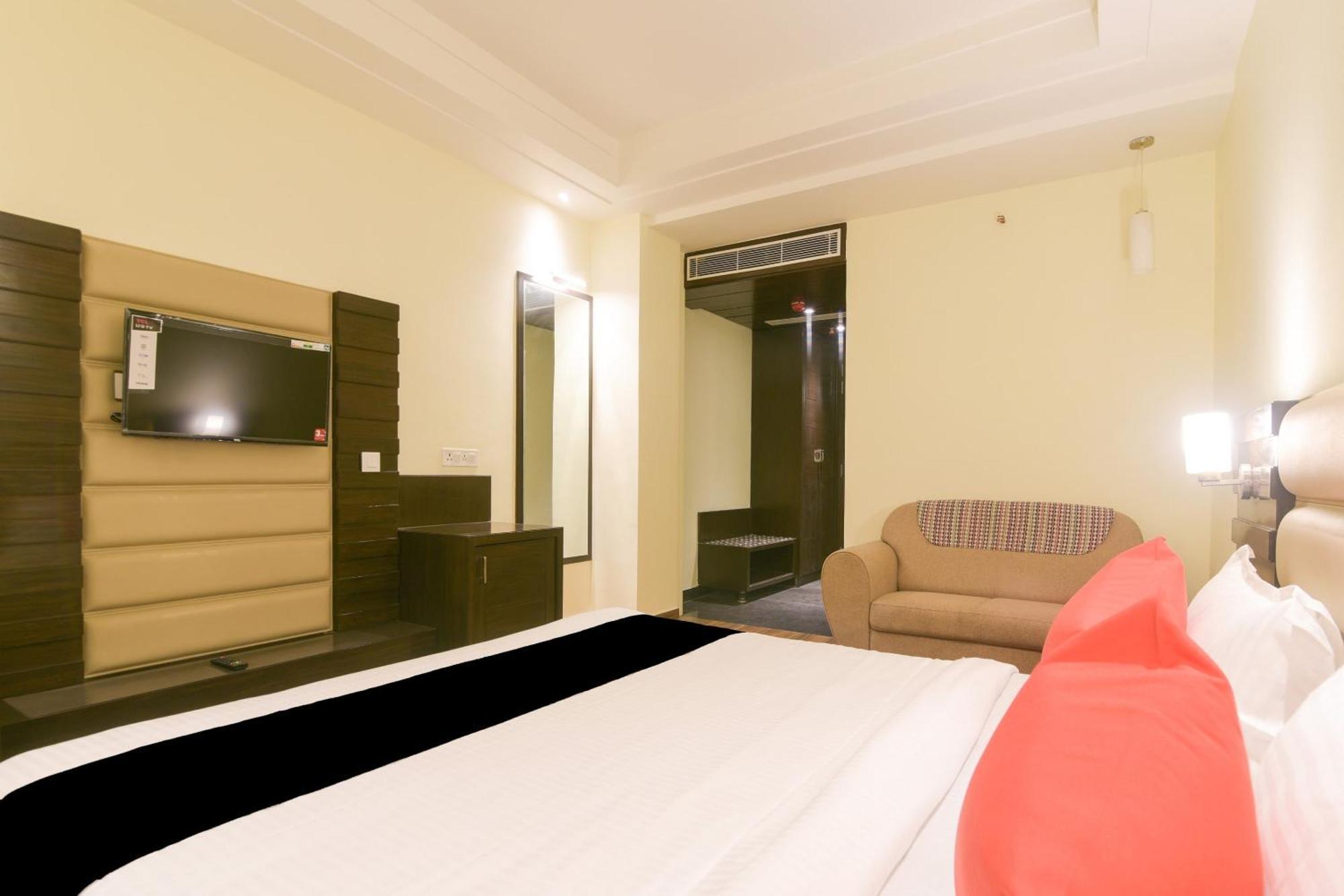 Super Collection O Starlight Hotel Kanpur Exterior photo