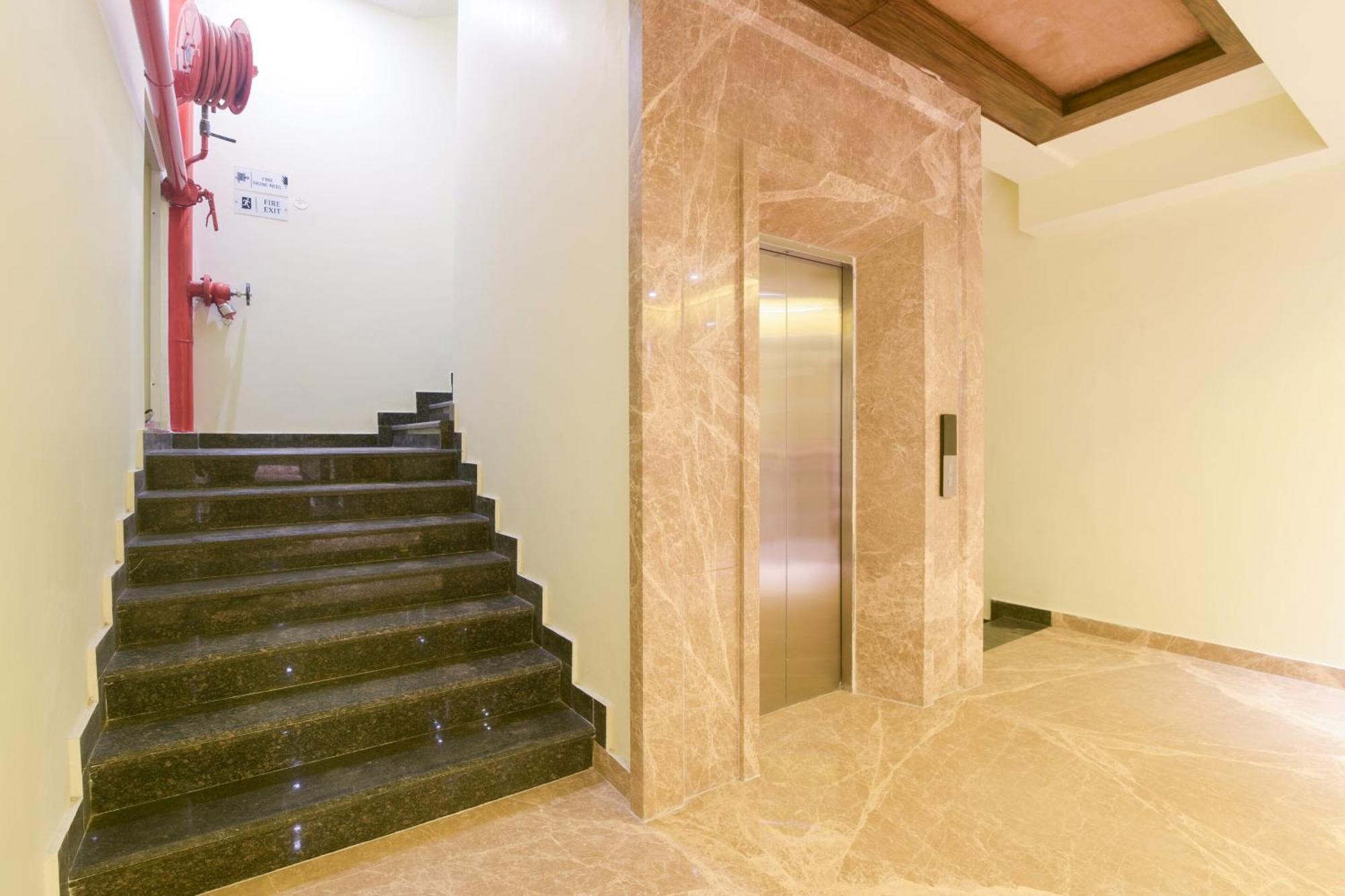 Super Collection O Starlight Hotel Kanpur Exterior photo