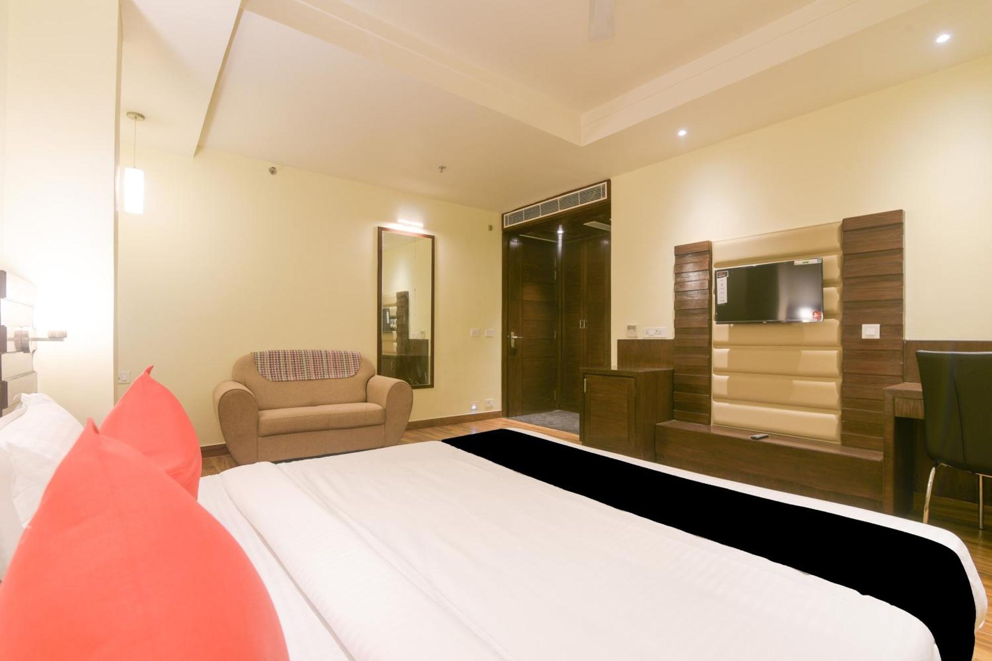Super Collection O Starlight Hotel Kanpur Exterior photo