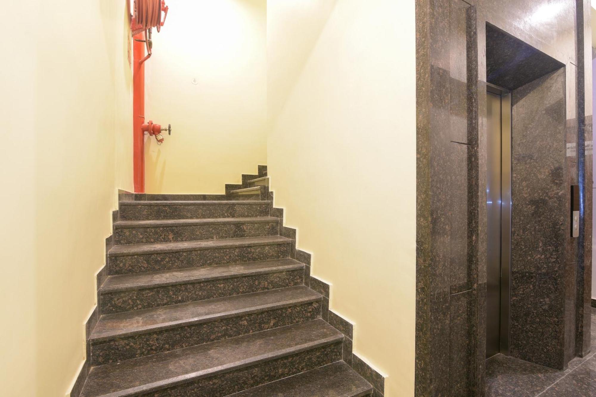 Super Collection O Starlight Hotel Kanpur Exterior photo